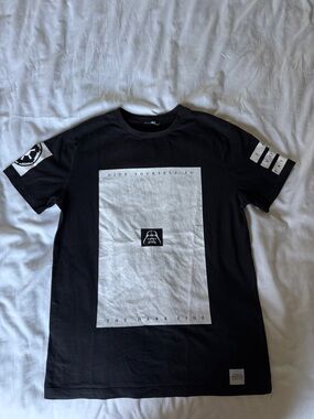 Black & White Graphic Short Sleeve Tee — Star Wars